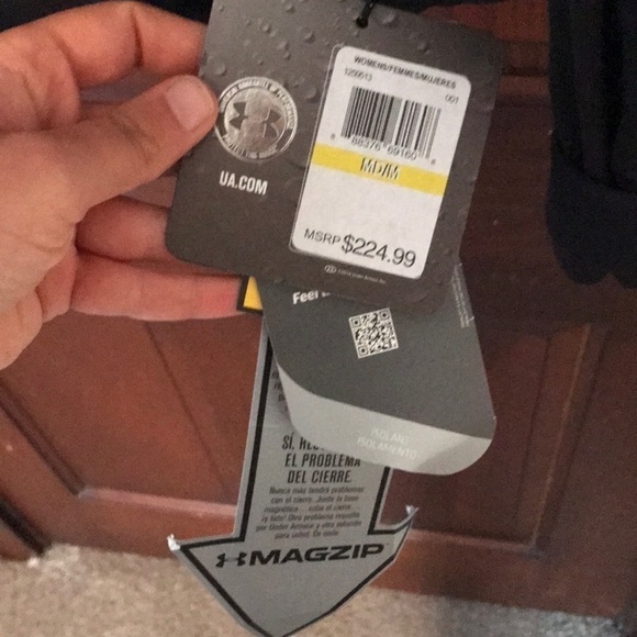 NWT Under Armour Ampli Winter Running Coat - Picture 4 of 8